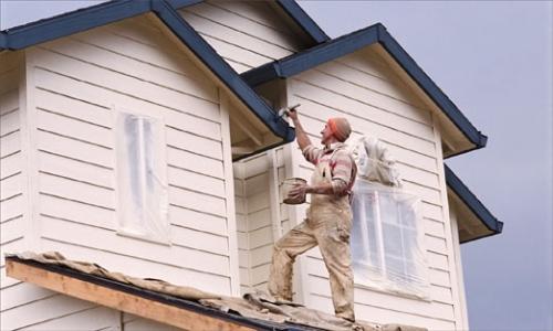 Покраска деревянного дома. Полезные советы для покраски деревянного дома