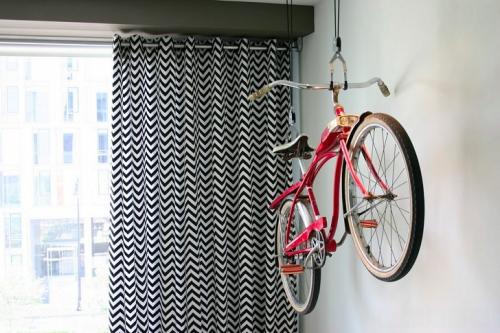Как в квартире хранить велосипеды. Где и как хранить велосипед: 5 простых DIY-решений