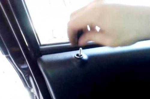 Замена передней ручки двери гранта. Замена ручки передней двери на Ладе Гранте. Самостоятельная регулировка зазора замка