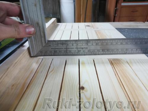 Подоконник из дерева своими руками. Декоративные накладки 14