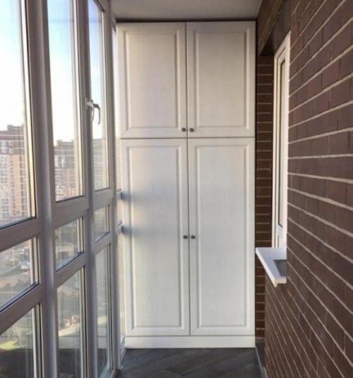 Как украсить скамью с ящиком для хранения, чтобы она стала украшением балкона. Места для хранения на балконе своими руками — идеи дизайна