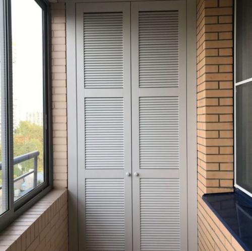 Как украсить скамью с ящиком для хранения, чтобы она стала украшением балкона. Места для хранения на балконе своими руками — идеи дизайна