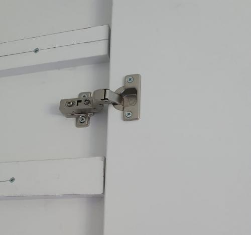 Как добавить дополнительные функции, например, отсеки или ящики. Как сделать ящики внутри шкафа и встроить их своими руками в готовую мебель