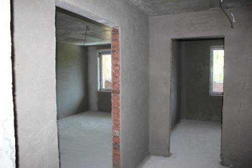 Какие факторы могут повлиять на то является ли стена несущей. Что такое несущая стена