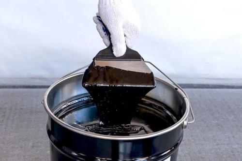 Толщина обмазочной гидроизоляции. Битумная мастика для гидроизоляции фундамента (обмазочная) — вся правда о расходе