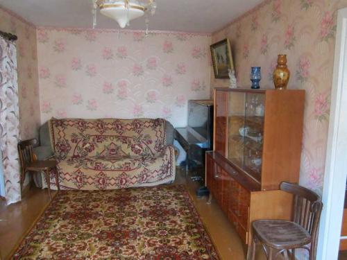 Советы по дизайну хрущевки: как обустроить 2-комнатную квартиру 43 кв.м 15 Советы по дизайну хрущевки: как обустроить 2-комнатную квартиру 43 кв.м 15