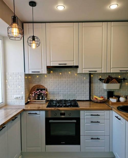 Хрущевка с кухней 5 кв.м: как превратить убитую квартиру в уютное гнездышко 01 Хрущевка с кухней 5 кв.м: как превратить убитую квартиру в уютное гнездышко 01