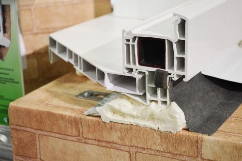 Обязателен ли подставочный профиль. Разновидности подставочных профилей для окон ПВХ и способы монтажа