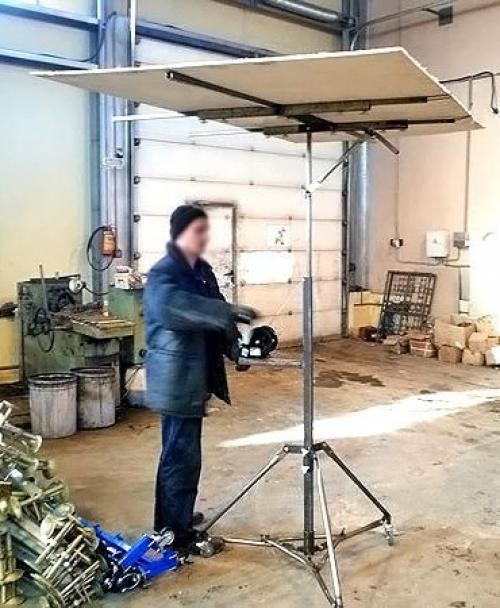 Подъемник для монтажа гипсокартона. Процесс изготовления