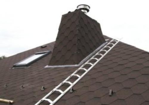 Отделка трубы дымохода на крыше. Самостоятельная отделка дымохода на крыше в 3 вариантах