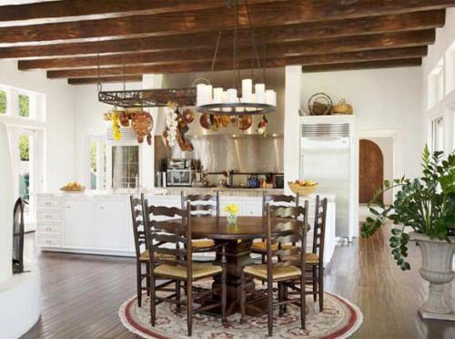 Как выровнять бревно для потолка. Как подтянуть балки потолка в частном доме самому? Провис потолок в доме? Не проблема! 10