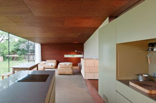 Чем покрыть деревянный потолок в доме. Чем покрыть потолок в деревянном доме: доступные варианты