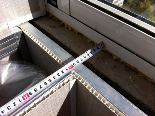Как сделать и установить деревянный подоконник. Как установить пластиковый подоконник: выполнение замеров и подготовка оконного проема