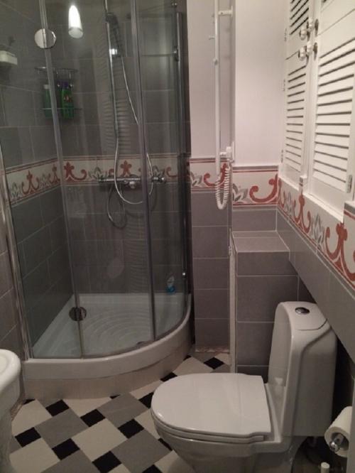 С каким цветом сочетается серая плитка. Оттенки серого цвета