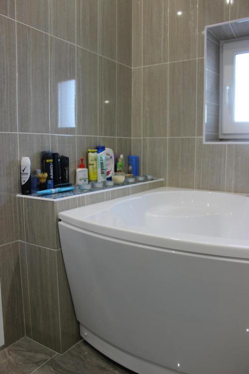 С каким цветом сочетается серая плитка. Оттенки серого цвета