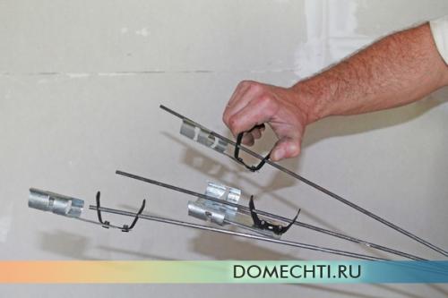 Как выровнять потолок гипсокартоном. Как выровнять потолок в квартире гипсокартоном: собираем каркас