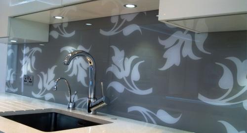 Как выбрать идеальные панели для стен на кухню: советы по материалам и дизайну 14 Как выбрать идеальные панели для стен на кухню: советы по материалам и дизайну 14