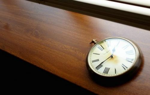 Замена подоконника на деревянный. Порядок изготовления и классификация