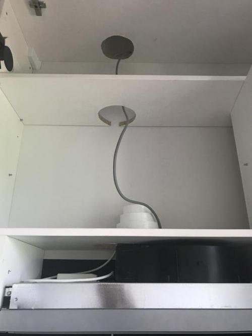 Какие наиболее распространенные ошибки возникают при самостоятельной установке кухни из пластиковых панелей. Кух. гарнитур, косяки монтажа - продолжение