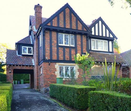 Красивые крыши одноэтажных домов в английском стиле. Дом в английском стиле — 100 фото лучших проектов загородных домов с элегантным дизайном