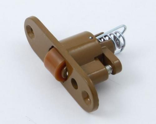 Устройство дверной ручки с защелкой. Виды дверных защёлок