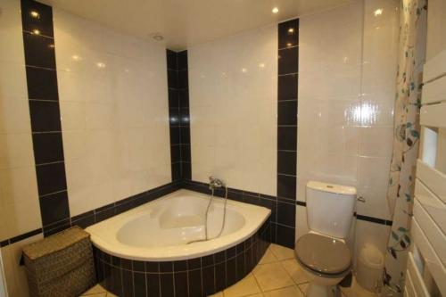 Дизайн 2-х комнатной квартиры 45м2. Квартира 45 кв. м. — современный дизайн, стильный интерьер и схема расстановки мебели (120 фото)