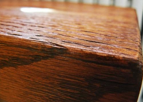 Чем покрыть деревянный подоконник форум. Дубовый брашированный подоконник. Наш опыт.