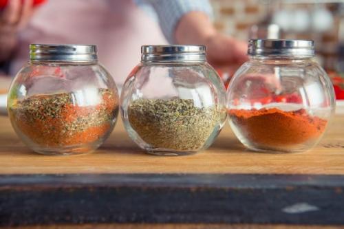 Антресоль в прихожей под потолком своими руками. Антресоль своими руками 05