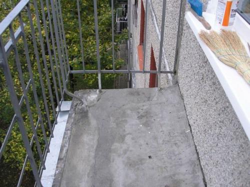 Чем лучше всего покрыть пол на открытом балконе. Подготовка поверхности