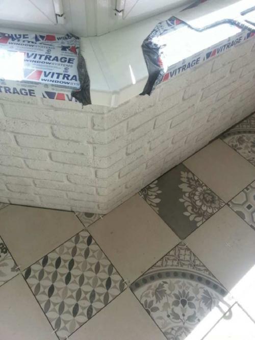 Что постелить на пол на холодном балконе. Пол на балконе: из чего лучше и дешевле сделать своими руками? Все о подготовке и монтаже основания для открытого или застекленного балкона