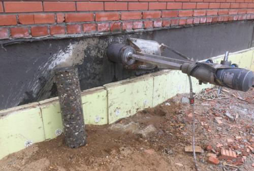 Защита от холода: почему закрывать продухи в фундаменте на зиму 01