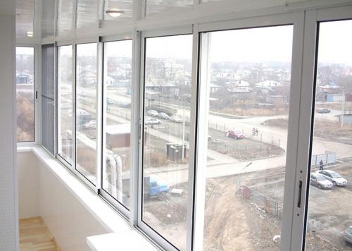 Теплое остекление балкона алюминиевым профилем. Особенности остекления балкона алюминиевым профилем