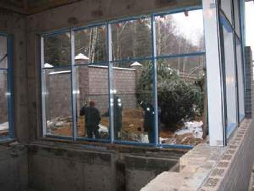 Технология и монтаж алюминиевого раздвижного.. Схема сборки алюминиевых раздвижных окон – общий ход работ 02