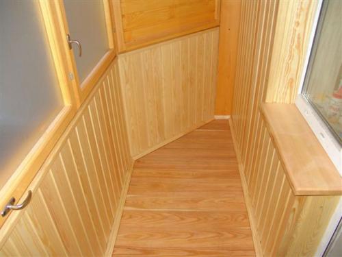 Застеклить балкон своими руками из дерева. Остекление балкона деревянными рамами: обустройство вентиляции, подготовка к монтажным работам, установка