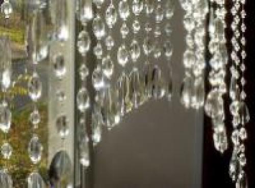 Трафарет цветов на стену. Основные виды трафаретов