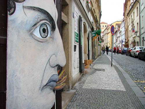 Роспись стен на улице. Граффити делает веселее серые городские кварталы – потрясающая подборка интересных работ уличных художников