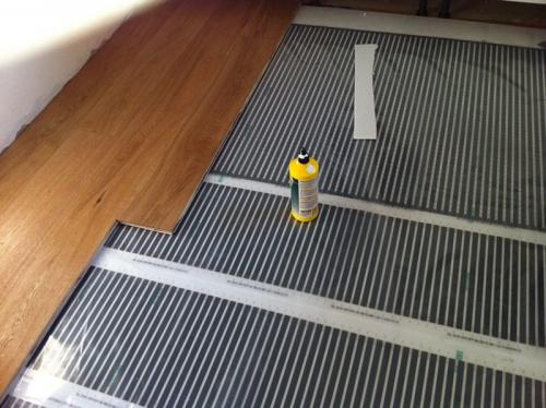 Водяной тёплый пол под ламинат на бетонный пол. Как установить теплый пол под ламинат на бетонный пол