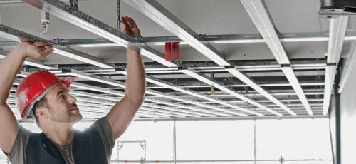 Шаг обрешетки под гипсокартон на потолок. Обрешетка для гипсокартона на потолок (14 фото): разметка шага, как правильно сделать гипсокартонный каркас, монтаж, видео, примеры процесса установки