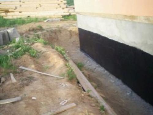 Обязательна ли гидроизоляция фундамента дома. Когда применение гидроизоляции необходимо? 06