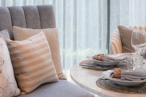 Как выбрать дизайн для отделки лоджии. Как выбрать дизайн лоджии