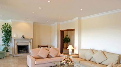 Одноуровневый потолок из гипсокартона своими руками. Одноуровневые потолки из гипсокартона в интерьере