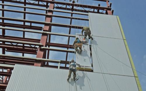 Крепление сэндвич-панелей к металлическому каркасу. Общая схема монтажа сэндвич-панелей