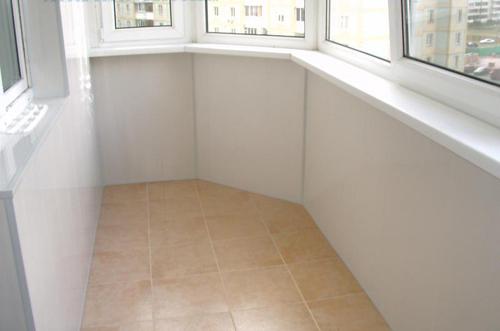 Монтаж плитки на балконе своими руками. Укладка плитки на балконе своими руками: основные особенности технологии 01