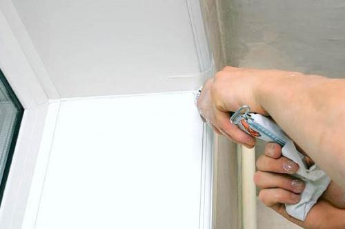 Как вставить сэндвич панель в стартовый профиль. Технология монтажа откосов из сэндвич-панелей