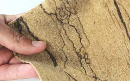 Какой материал более гибкий и удобный в работе. Почему специалисты рекомендуют сделать выбор в пользу гибкого камня