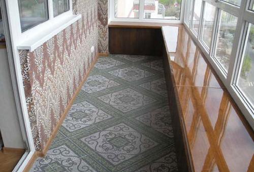 Пол на лоджии своими руками. О видах пола для балкона