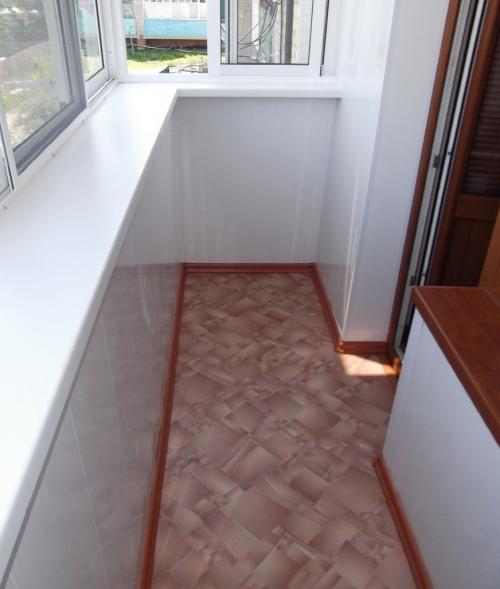 Пол на лоджии своими руками. О видах пола для балкона