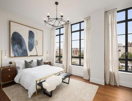 Как картины с цветами могут улучшить интерьер вашей квартиры 05