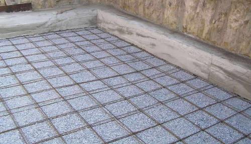 Из чего лучше сделать пол на балконе закрытом. Стяжка её изготовление и особенности