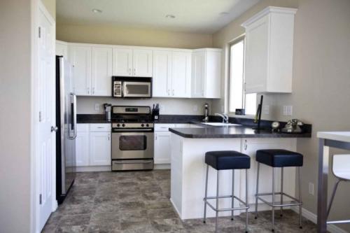 Плитка на пол на кухню. Дизайн плитки на кухне: 5 советов, как правильно выбрать напольную плитку